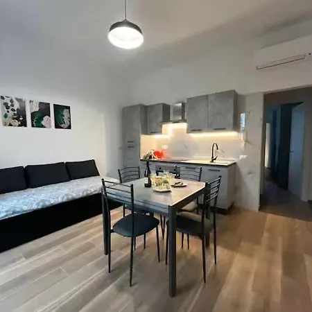 Apartment Moderno Vicino