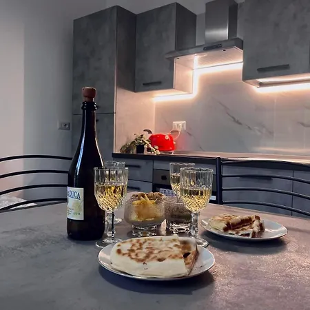 Moderno Vicino * ريميني